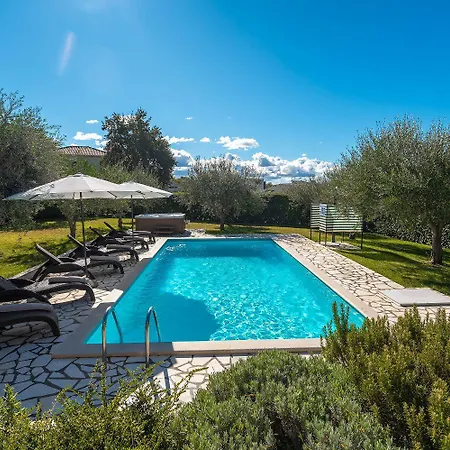 Bezaubernde Mit Meerblick, Jacuzzi, Babybett, Grill *
