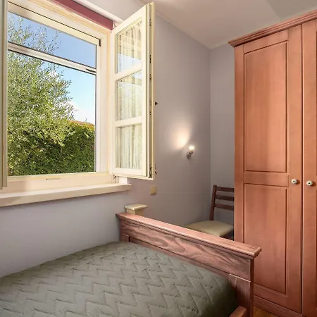 Bezaubernde Mit Meerblick, Jacuzzi, Babybett, Grill *